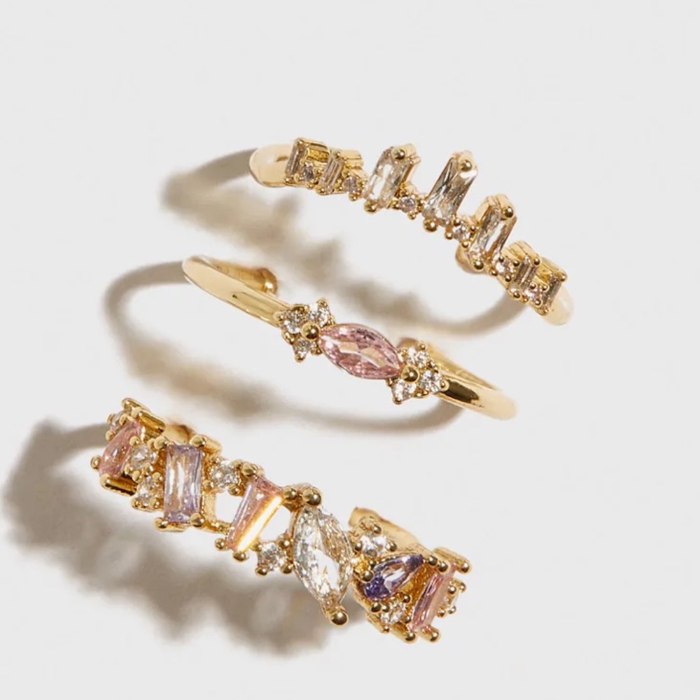 FEMININITY RING SET